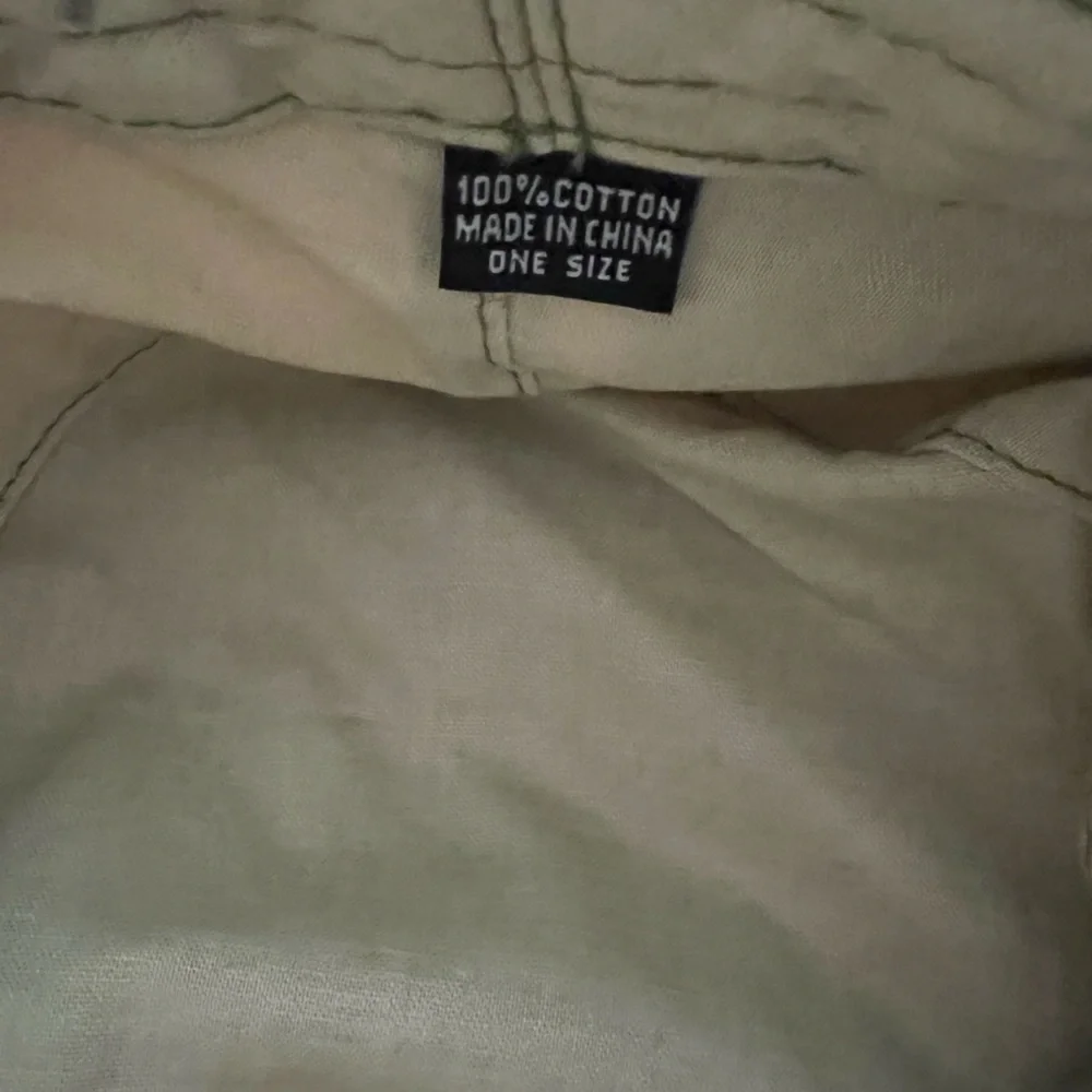 Rare! Boutique environmental brand Mission Playground cap with outdoor design. - Picture 3 of 10